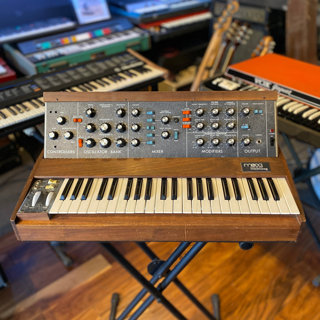 Moog Minimoog Model D 44-Key Monophonic Synthesizer Walnut 1973