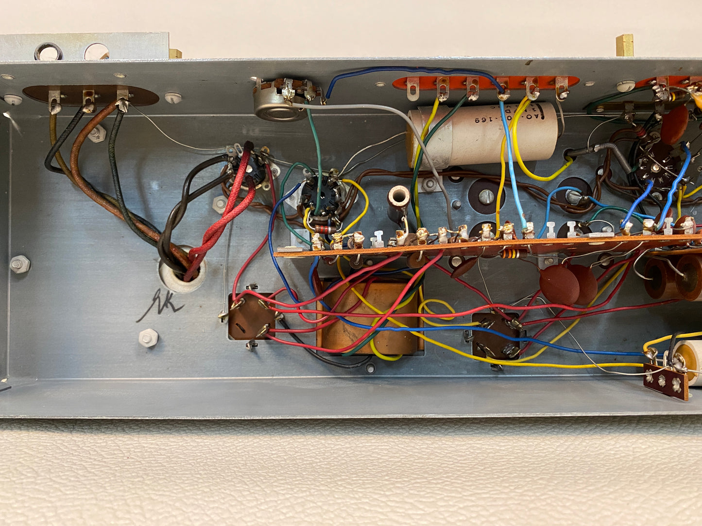 Hammond AO-28 Vintage Tube Organ Pre-Amplifier for B3, A-100