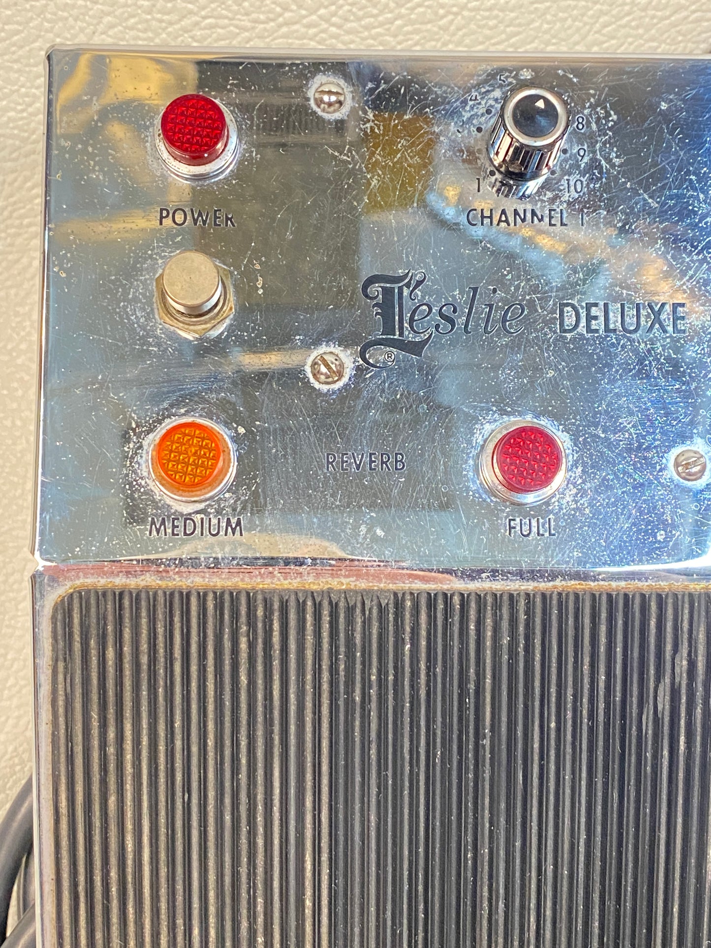 Leslie Deluxe Combo Pre-Amp Pedal Model 039420 Vintage 900 c. 1970s