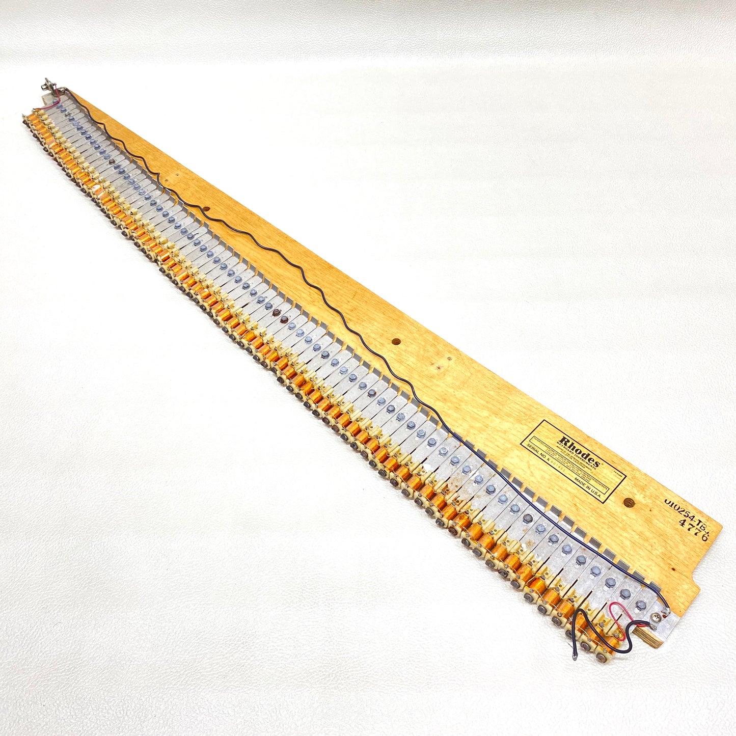 Rhodes Mark I 73 Orange Coil Pickups Rail Electric Piano Vintage Original 1976