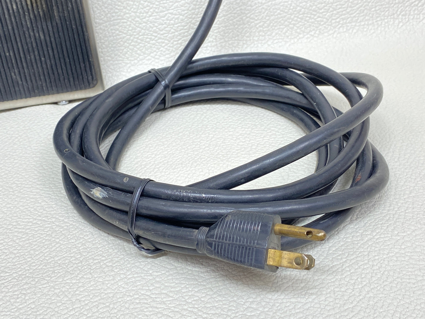 Leslie Speaker Control Model 064857 9-Pin Vintage Organ Pre-Amp Pedal 1970s