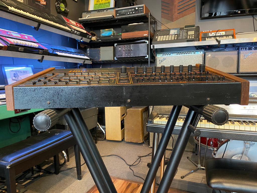 Linn LinnDrum LM2 Vintage Drum Machine 1980s Pro Serviced