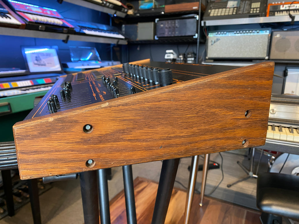 Linn LinnDrum LM2 Vintage Drum Machine 1980s Pro Serviced