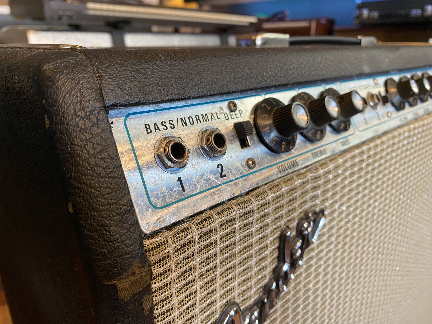 Fender Bassman Ten 2-Channel 50-Watt 4x10" Guitar Tube Combo Silver 1972-1976