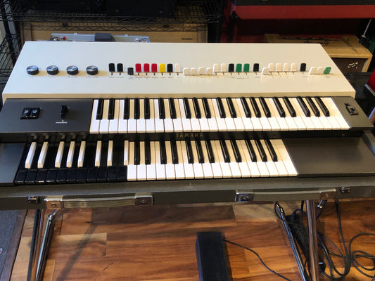 Yamaha YC-25D Combo Organ with original legs