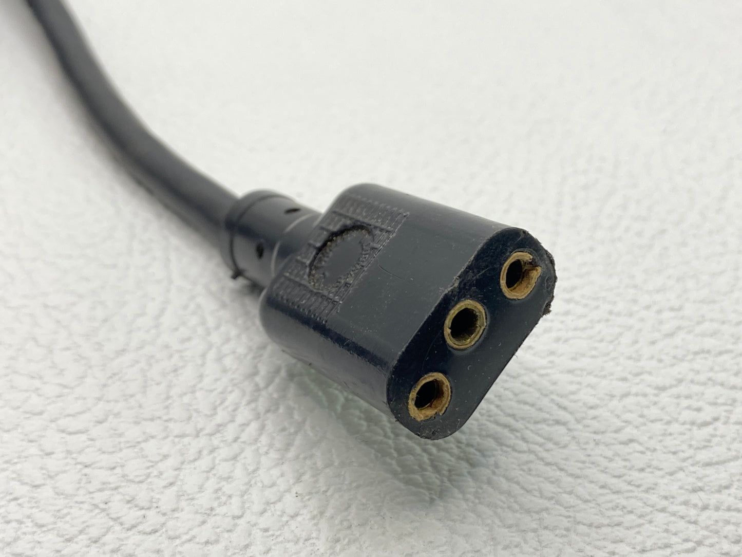 Wurlitzer 9’ Vintage 3-Prong Oval Power Cable for Model 200 and Early 200a