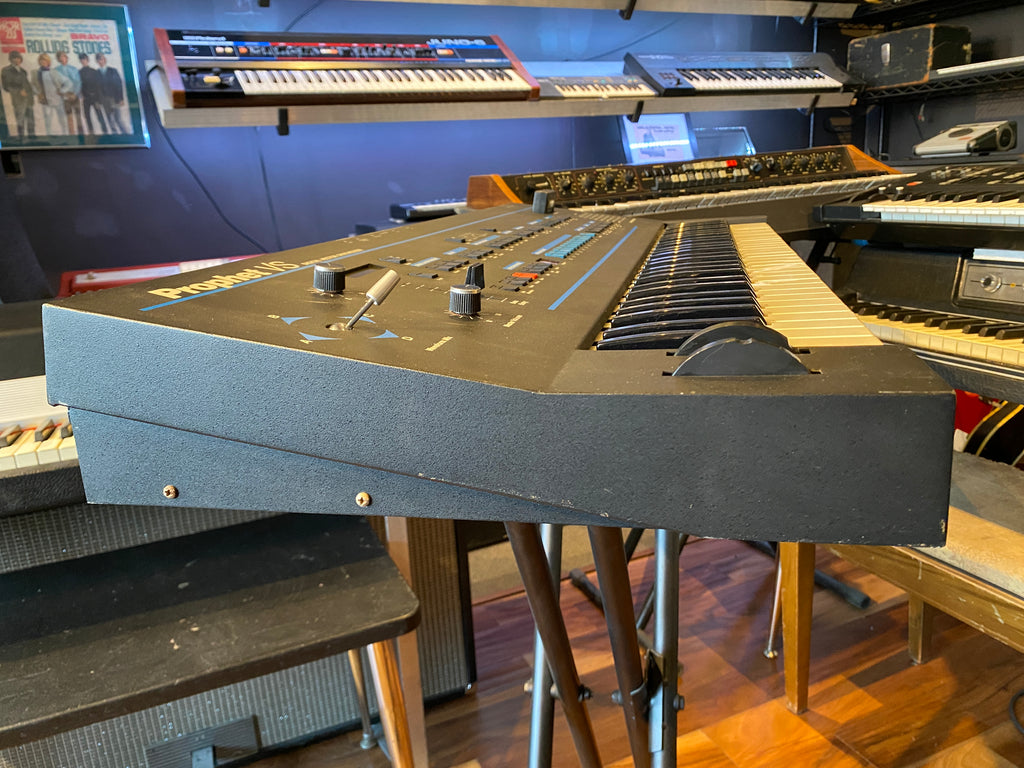 Sequential Prophet VS 61 Key 8 Voice Polyphonic Synthesizer 1980s Pro sequential-prophet-vs-61-key-8-voice-polyphonic-synthesizer-1980s-pro