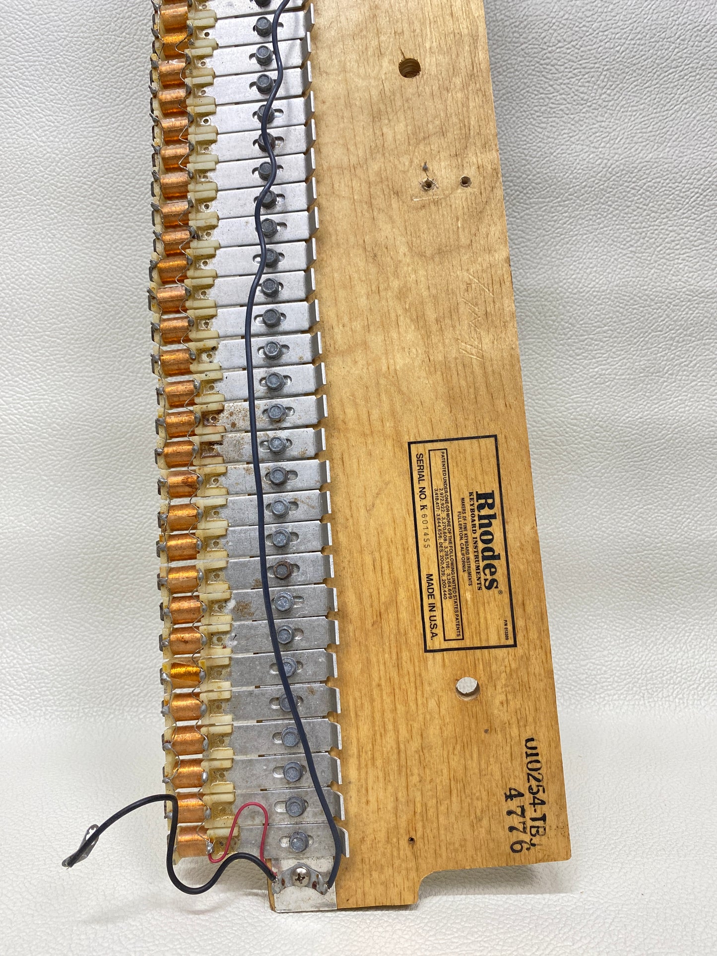 Rhodes Mark I 73 Orange Coil Pickups Rail Electric Piano Vintage Original 1976