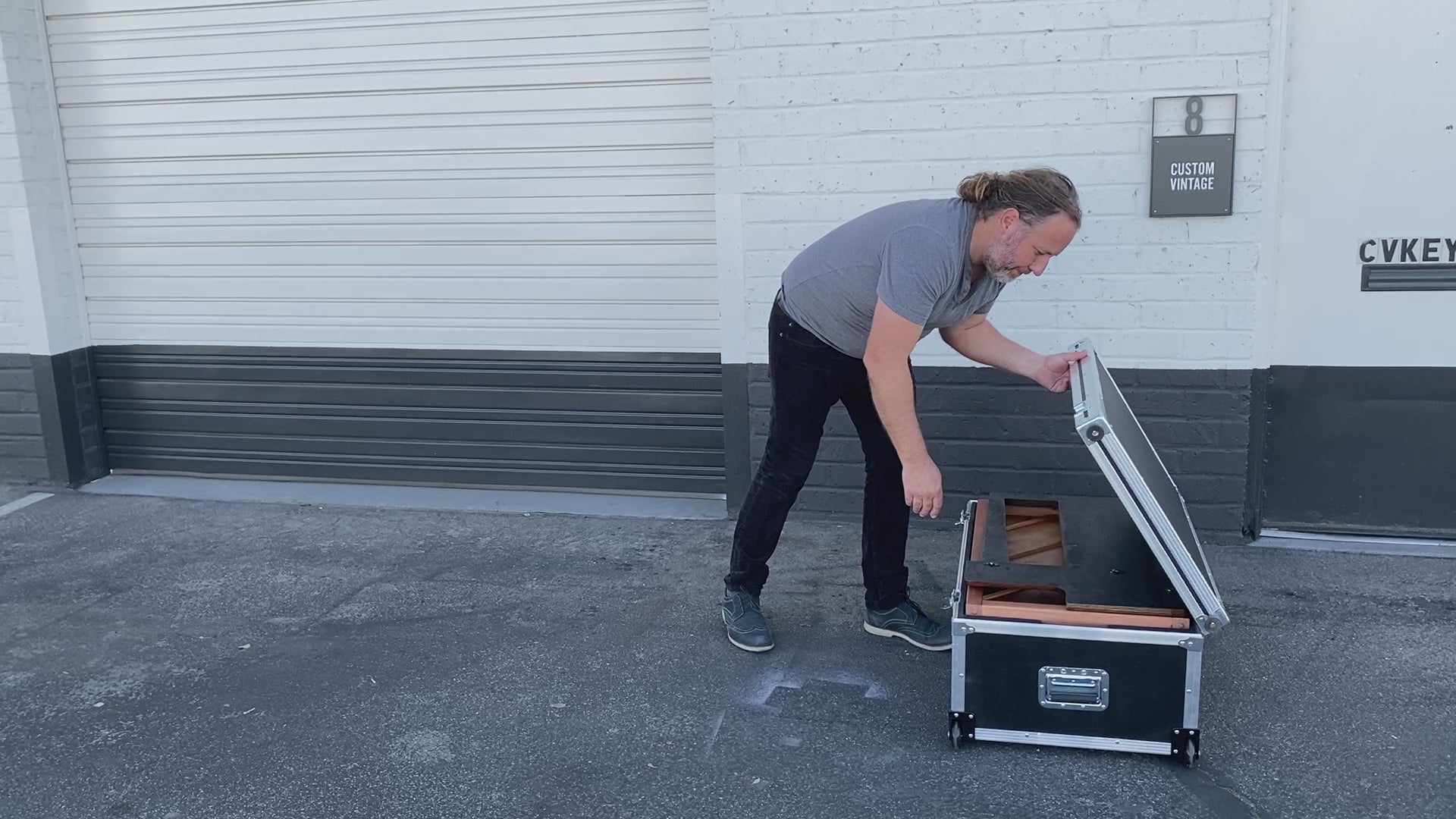 Load video: 