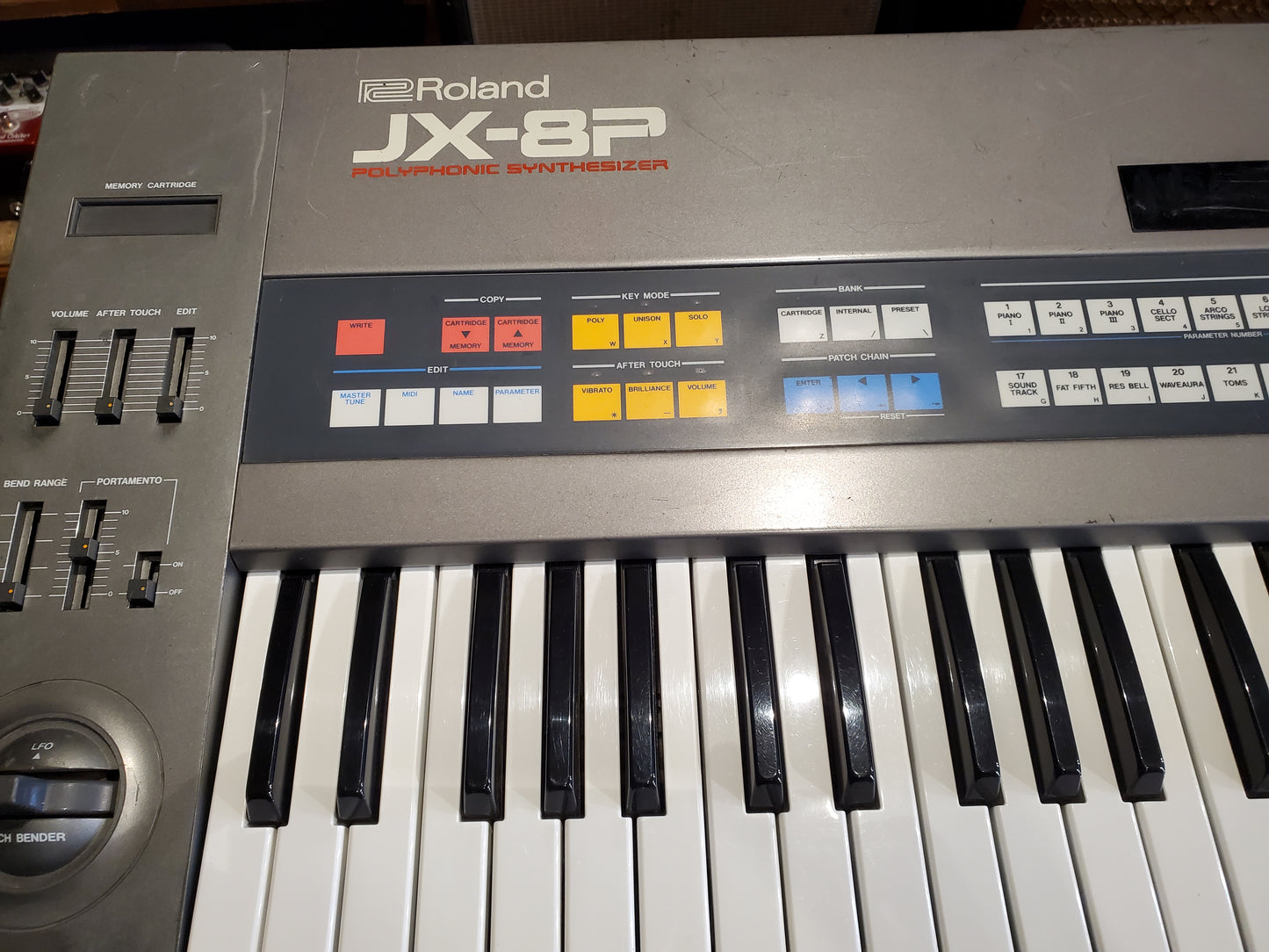 Roland JX-8P Vintage 61-Key Polyphonic Analog MIJ Synthesizer Keyboard 1980s Japan Pro Serviced
