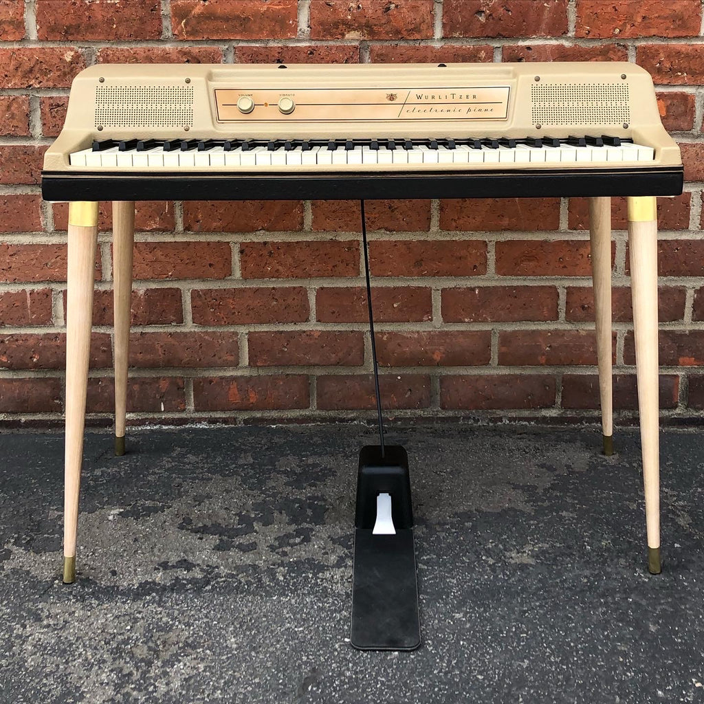 Wurlitzer 200/200A Ash Wood Legs with Brass Hardware