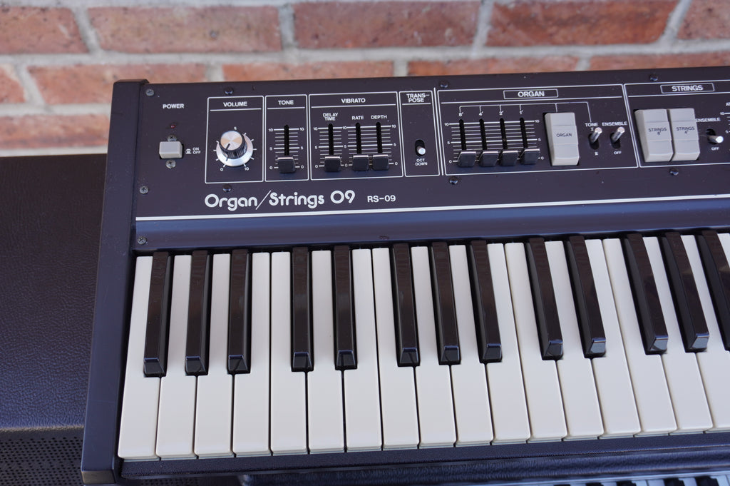 Roland RS-09 String and Organ Synthesizer