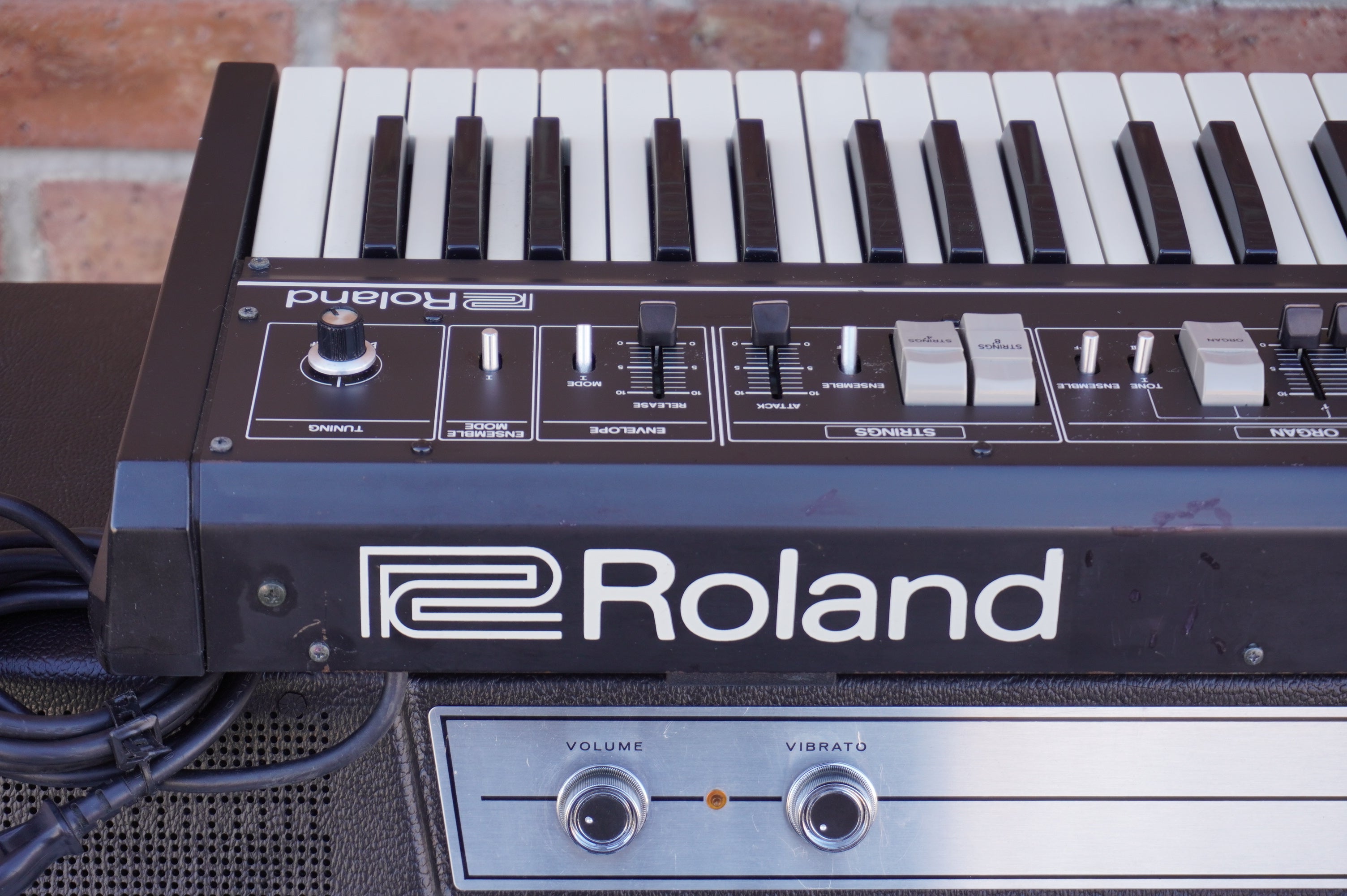 Roland RS-09 Organ Strings ケース付 XZ 3673 Amazon | Roland Organ/Strings RS-09 Older Version ローランド