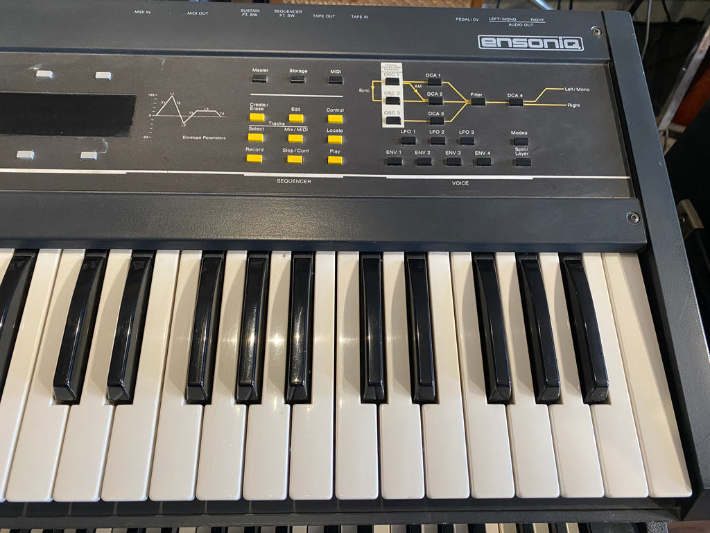 Ensoniq ESQ-1 Wave Synthesizer Vintage 61-Key Synthesizer Keyboard 1980s Pro Serviced