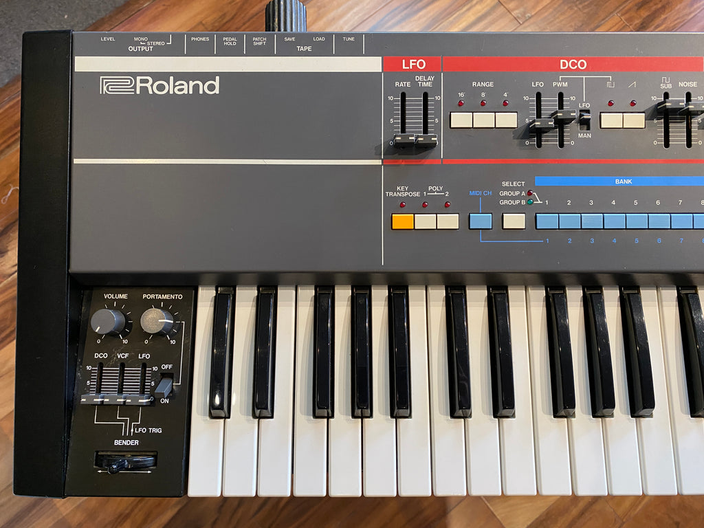 Roland Juno-106 61-Key Vintage Polyphonic Synthesizer Keyboard 1984 Pr ...
