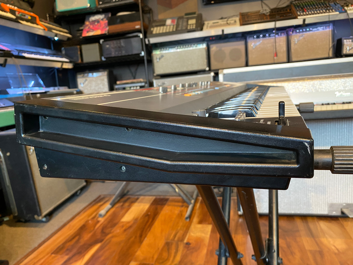 Roland Juno-106 61-Key Vintage Polyphonic Synthesizer Keyboard 1984 Pro Serviced