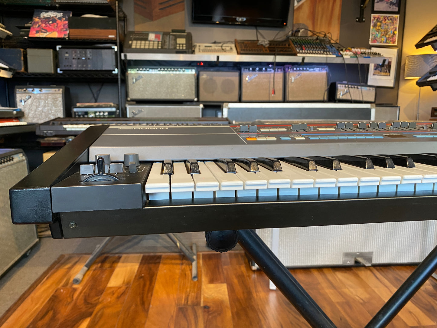 Roland Juno-106 61-Key Vintage Polyphonic Synthesizer Keyboard 1984 Pro Serviced