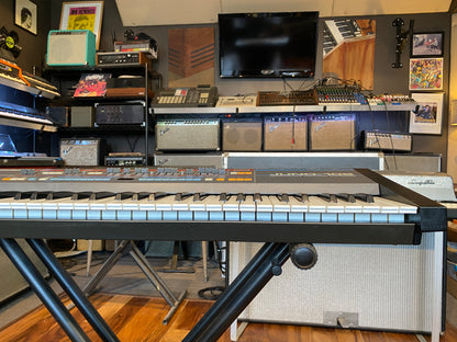 Roland Juno-106 61-Key Vintage Polyphonic Synthesizer Keyboard 1984 Pro Serviced