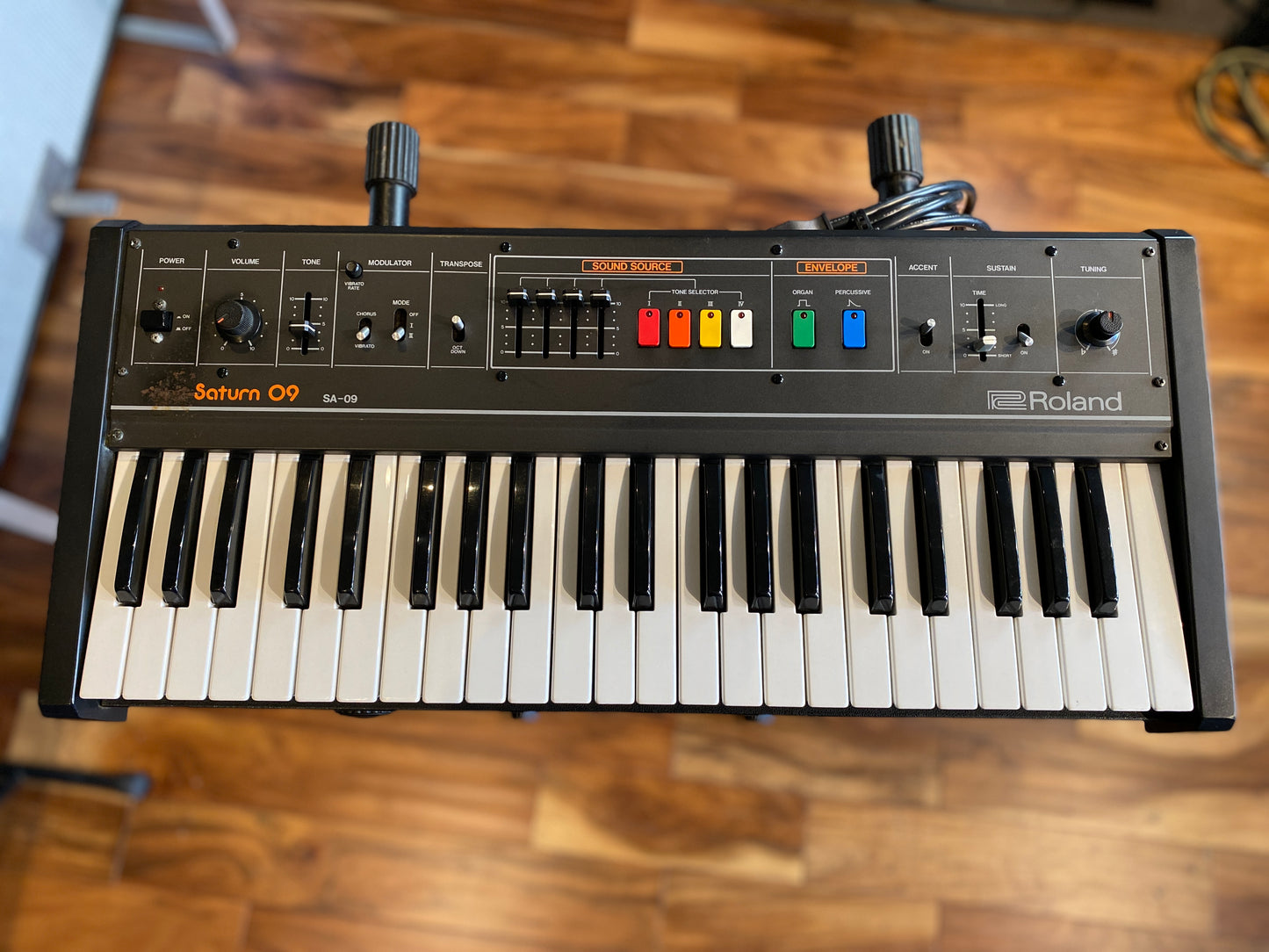 Roland SA-09 Saturn 09 Vintage 44-Key Synthesizer Keyboard 1988 Pro Serviced