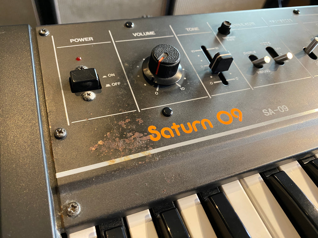 Roland SA-09 Saturn 09 Vintage 44-Key Synthesizer Keyboard 1988 Pro Serviced
