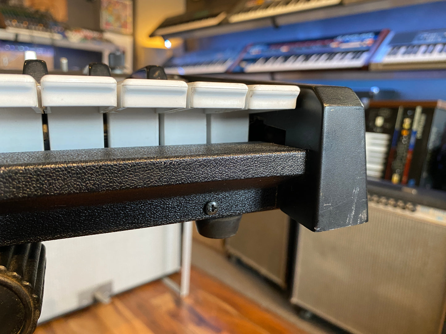 Roland SA-09 Saturn 09 Vintage 44-Key Synthesizer Keyboard 1988 Pro Serviced