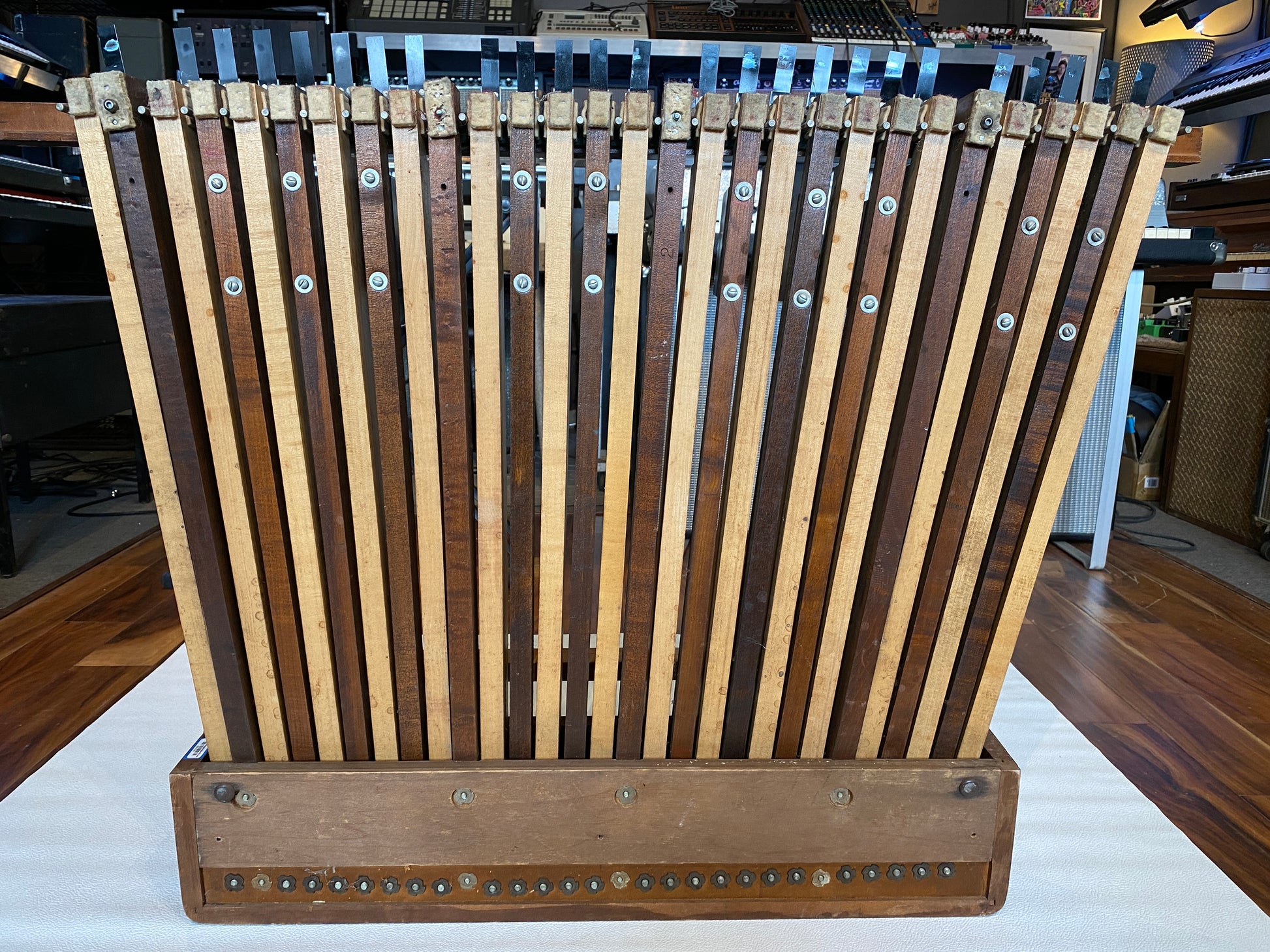 hammond organ bass pedals Hammond B3 Organ Vintage 25-Note Bass Foot Pedal Board – Custom Vintage Keyboards